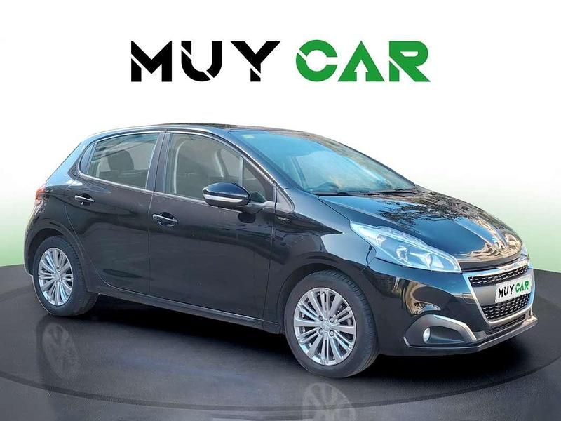 Negro Usado 2018 Peugeot 208 S Utilitario | 7490 € (Precio justo) - Imagen 1/4