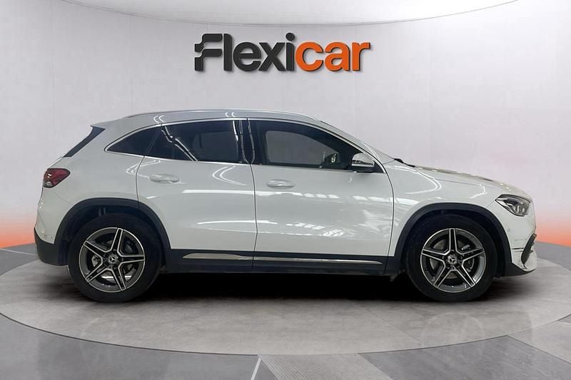 Usado Mercedes GLA200 150 CV (110 kW) 2021 Blanco SUV