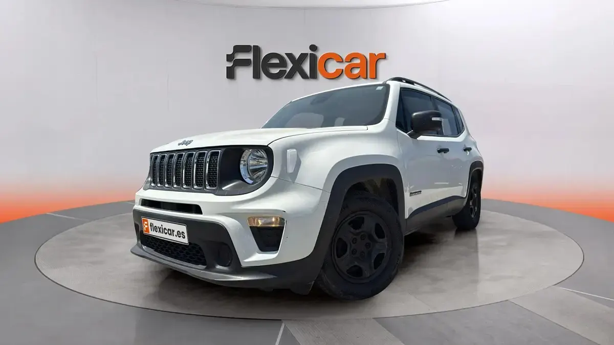 Usado Jeep Renegade Night Eagle 140 CV (102 kW) 2018 Blanco SUV