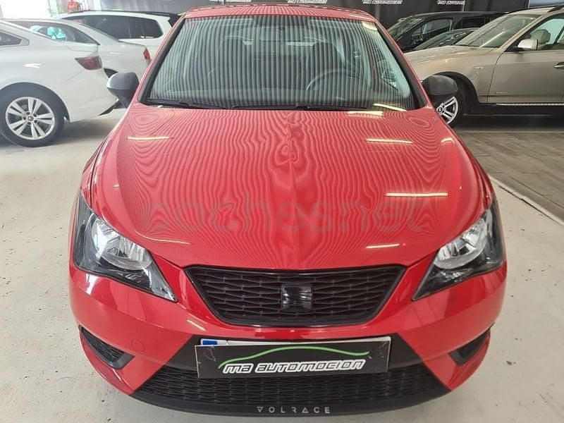 Usado Seat Ibiza I-Tech 70 CV (51 kW) 2015 Rojo Berlina