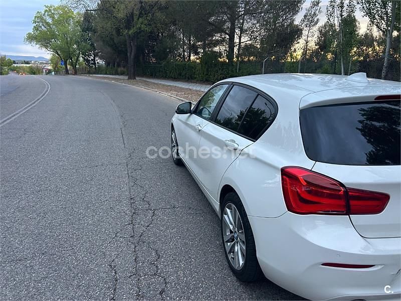 Usado BMW 118 Comfort Edition 143 CV (105 kW) 2016 Blanco Utilitario