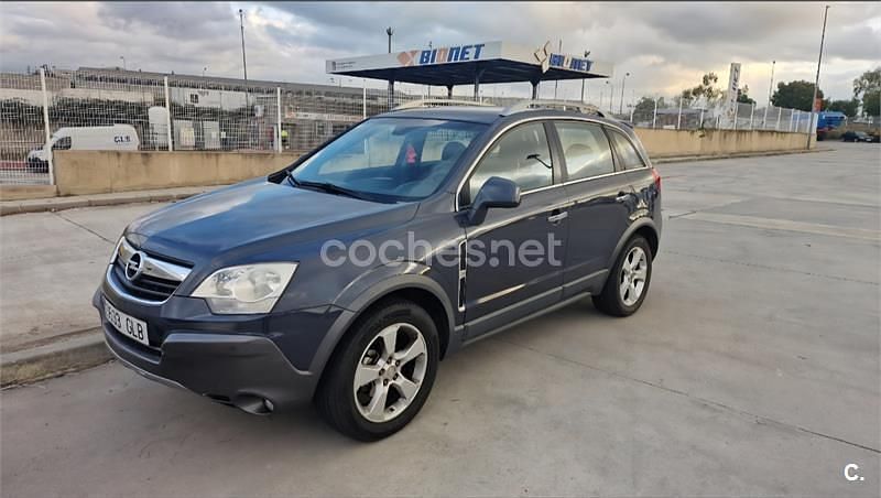 Usado Opel Antara Cosmo 150 CV (110 kW) 2010 Azul SUV