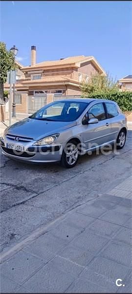 Gris / plata Usado 2003 Peugeot 307 Berlina | 1350 € (Buen precio) - Imagen 1/4