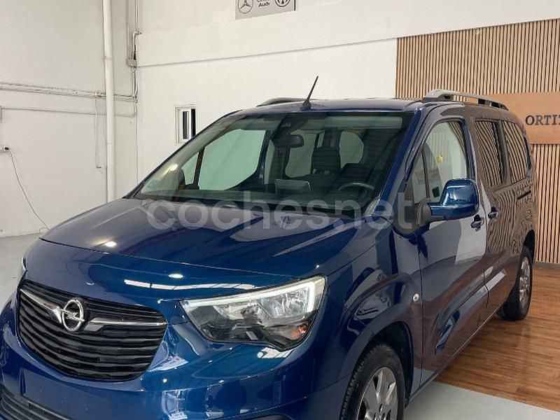 Usado Opel Combo Life Elegance 131 CV (96 kW) 2020 Azul Monovolumen