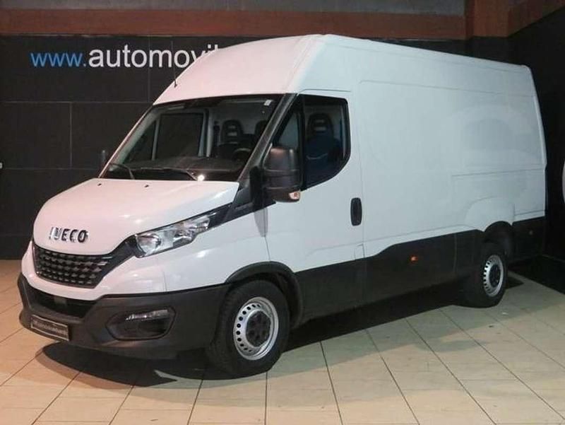 Blanco Usado 2021 Iveco Daily Van | 27.300 € - Imagen 1/4