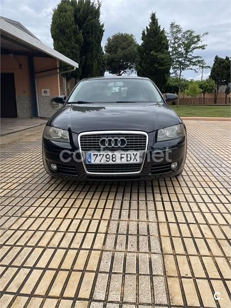 Usado Audi A3 Ambition 140 CV (102 kW) 2006 Negro Berlina