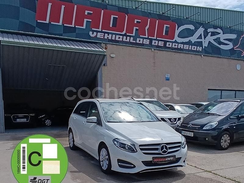 Usado Mercedes B180 109 CV (80 kW) 2018 Blanco Monovolumen