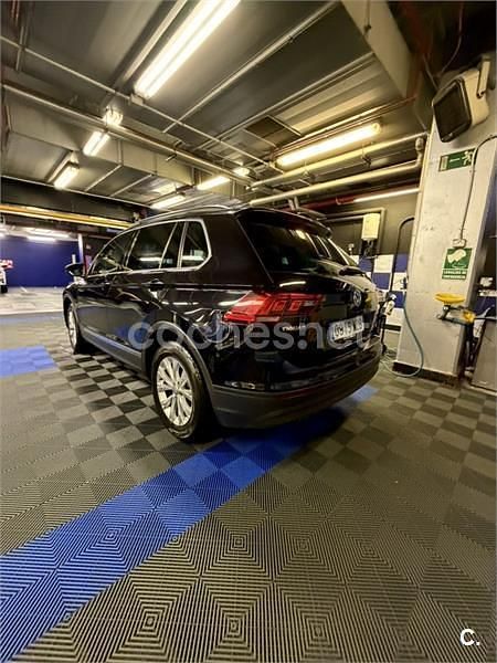 Usado VW Tiguan Advance 150 CV (110 kW) 2020 Negro SUV
