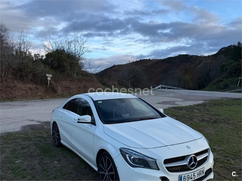 Blanco Usado 2013 Mercedes CLA220 AMG line Berlina | 12.500 € (Super precio) - Imagen 1/4