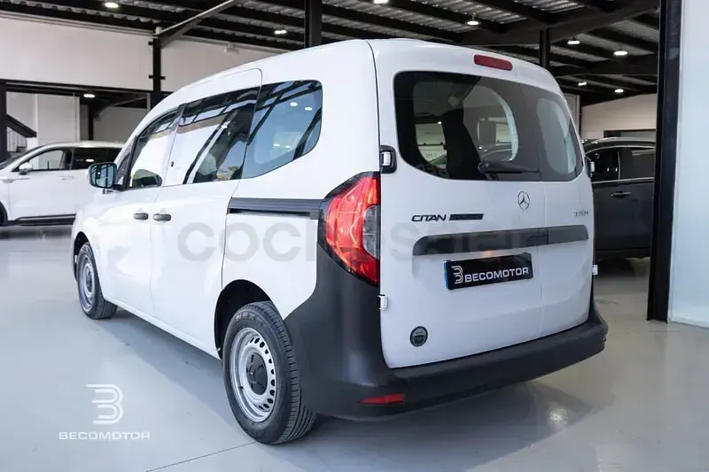 Usado Mercedes Citan 110 95 CV (69 kW) 2022 Blanco Familiar