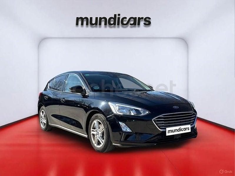 Usado Ford Focus Trend+ 125 CV (91 kW) 2019 Negro Berlina