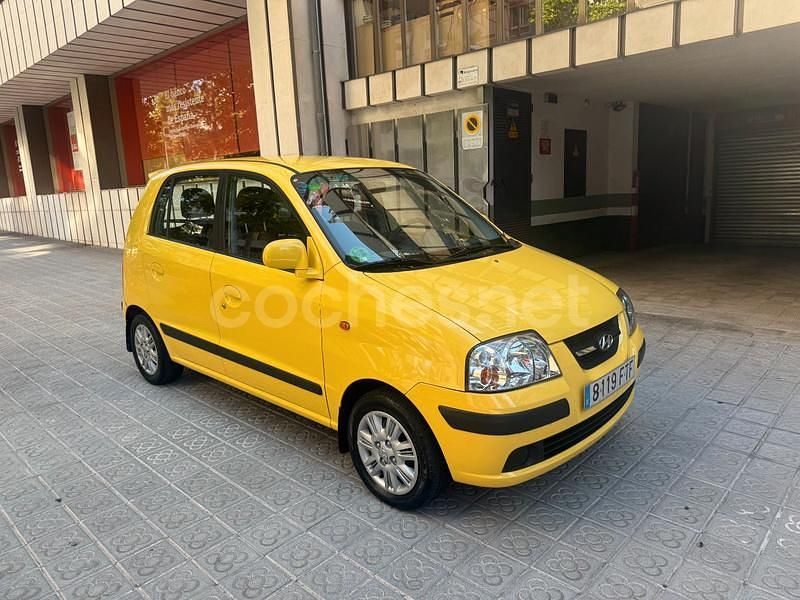 Usado Hyundai Atos GLS 63 CV (46 kW) 2007 Amarillo Utilitario