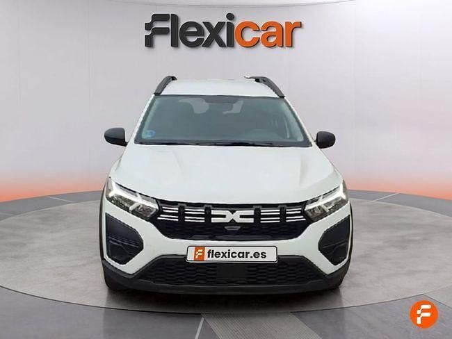 Usado Dacia Jogger Expression 100 CV (73 kW) 2023 Blanco Monovolumen