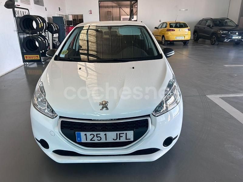 Usado Peugeot 208 Business-Line 68 CV (50 kW) 2015 Blanco Utilitario