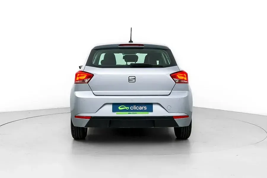 Usado Seat Ibiza Reference 80 CV (58 kW) 2020 Utilitario