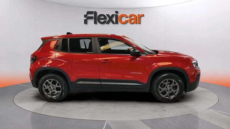 Usado Jeep Avenger Longitude 101 CV (74 kW) 2023 Rojo SUV
