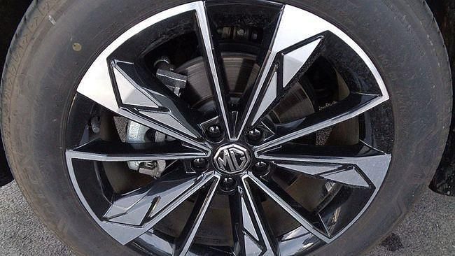 Usado MG HS Comfort 170 CV (125 kW) 2025 Rojo SUV