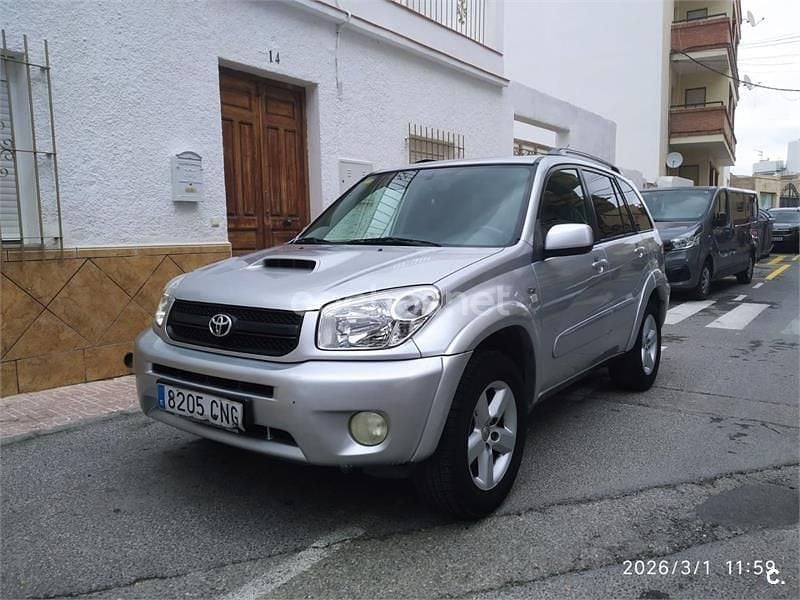 Usado Toyota RAV4 Sol 116 CV (85 kW) 2003 Gris / plata SUV