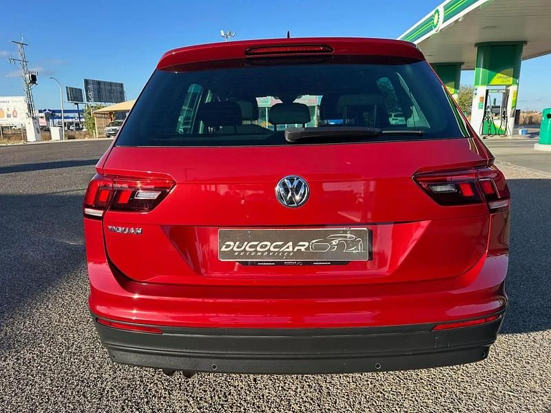 Usado VW Tiguan Advance 150 HP (110 kW) 2020 Vermelho SUV