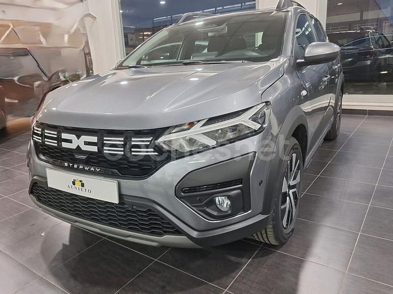 Nuevo Dacia Sandero Extreme 110 CV (80 kW) 2025 Gris / plata Berlina