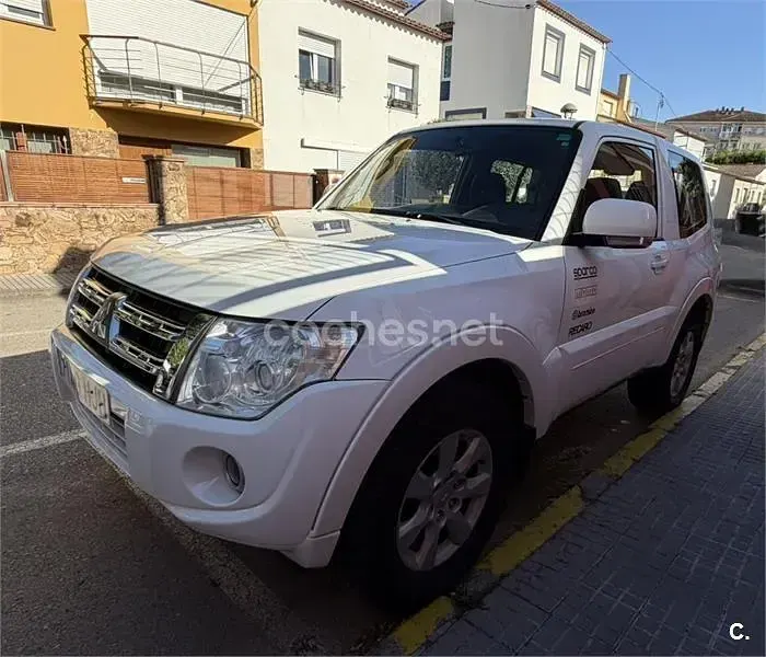 Usado Mitsubishi Montero Spirit 200 CV (147 kW) 2012 Blanco SUV