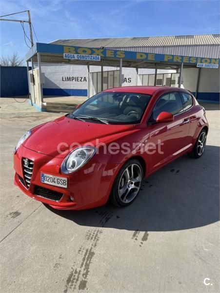 Rojo Usado 2009 Alfa Romeo MiTo Progression Utilitario | 5500 € (Precio justo) - Imagen 1/4