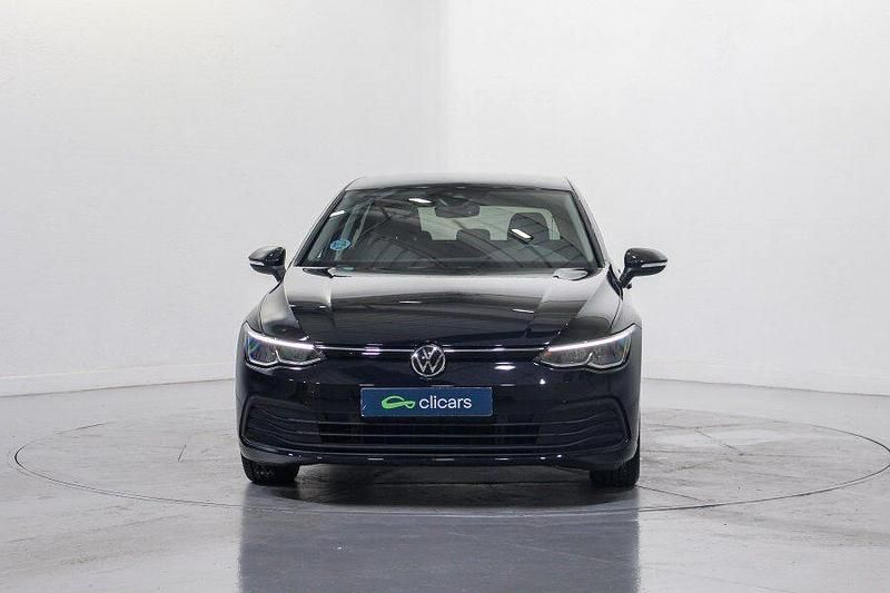 Usado VW Golf VII Life 115 CV (84 kW) 2021 Negro Utilitario