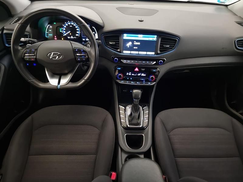 Usado Hyundai Ioniq Style 141 CV (103 kW) 2019 Blanco Utilitario