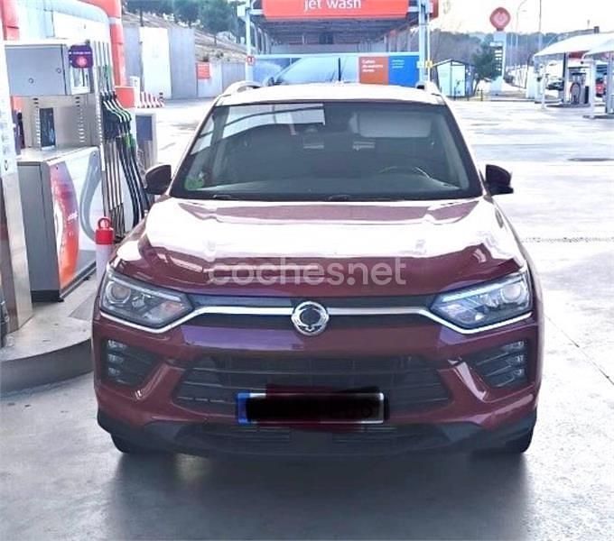 Granate Usado 2019 Ssangyong (KGM) Korando Limited SUV | 16.800 € (Precio justo) - Imagen 1/3