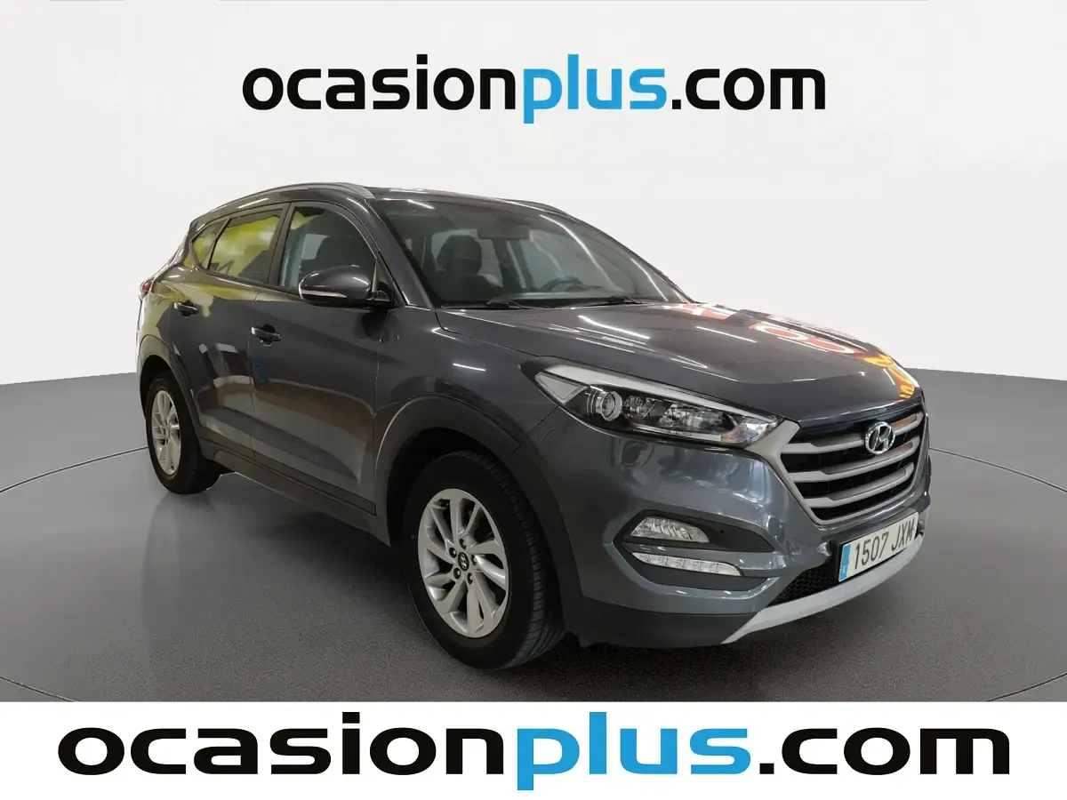 Usado Hyundai Tucson 115 CV (84 kW) 2017 Gris SUV