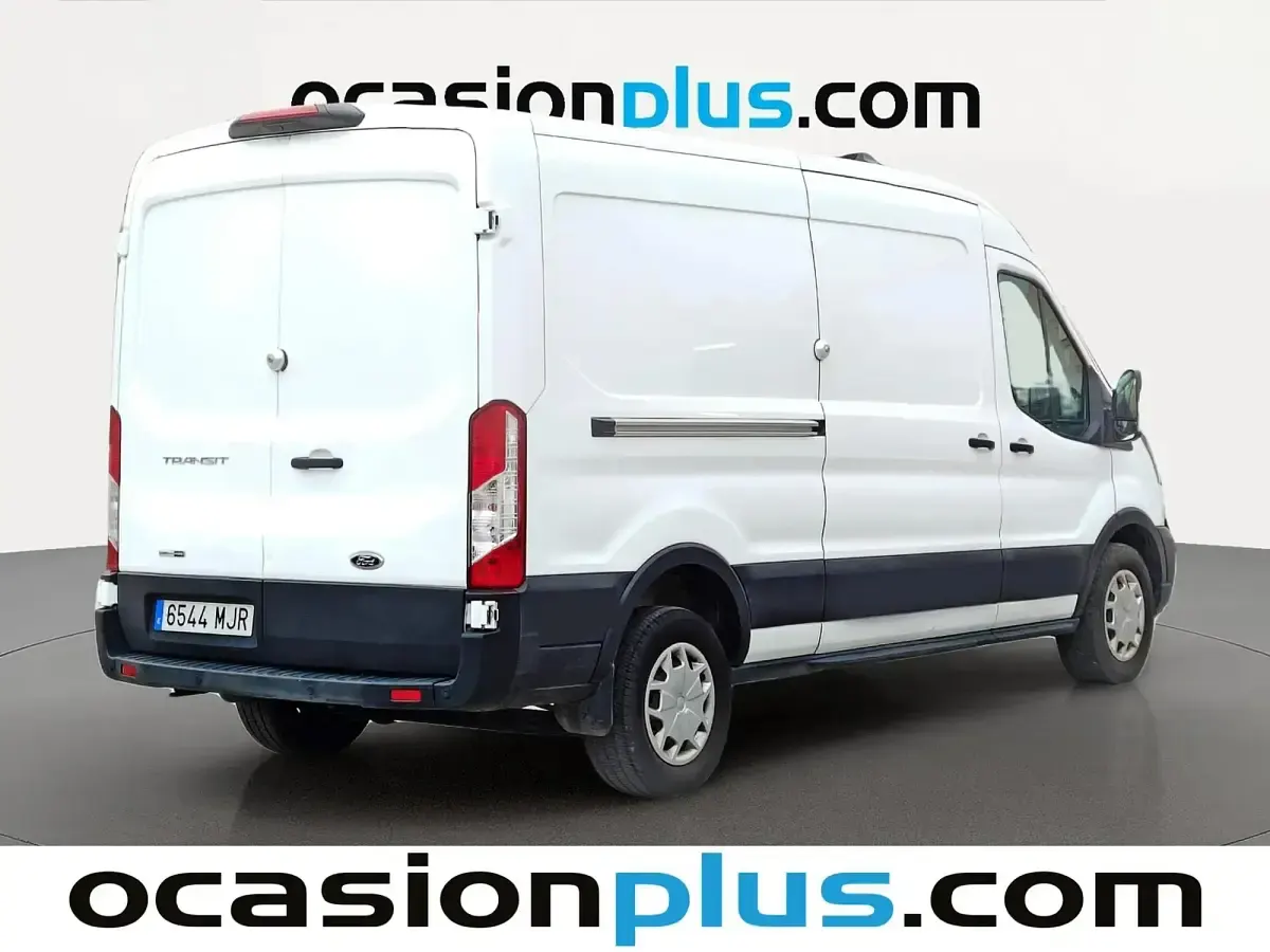 Usado Ford Transit Trend 130 CV (95 kW) 2023 Blanco Van