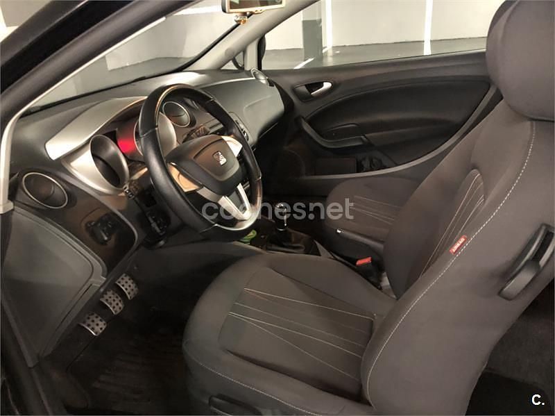 Usado Seat Ibiza SC Copa 90 CV (66 kW) 2012 Negro Utilitario