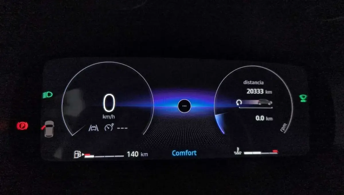 Usado Renault Captur Techno 101 CV (74 kW) 2025 Rojo SUV