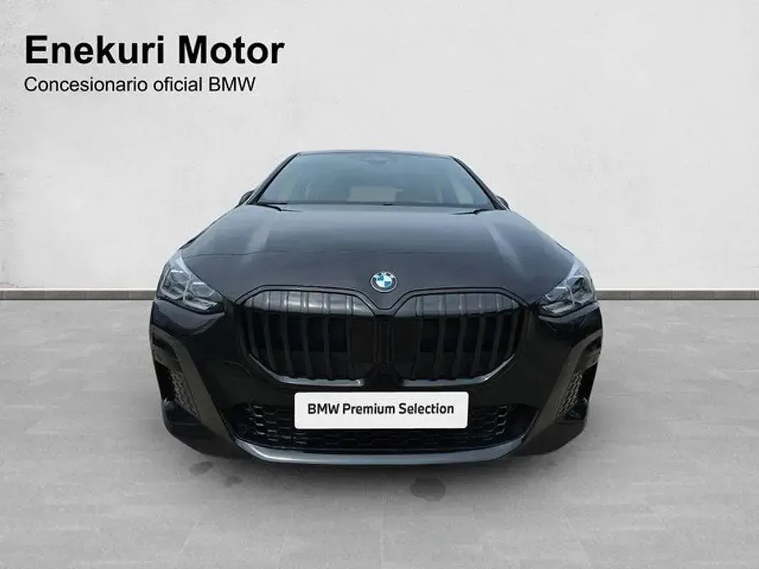 Usado BMW 220 Active Tourer 170 CV (125 kW) 2024 Negro Monovolumen