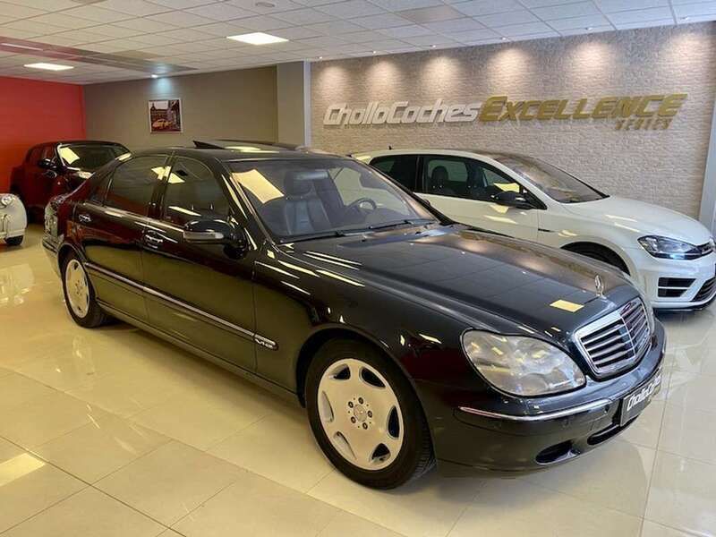Negro Usado 2001 Mercedes S600 Berlina | 9995 € - Imagen 1/4