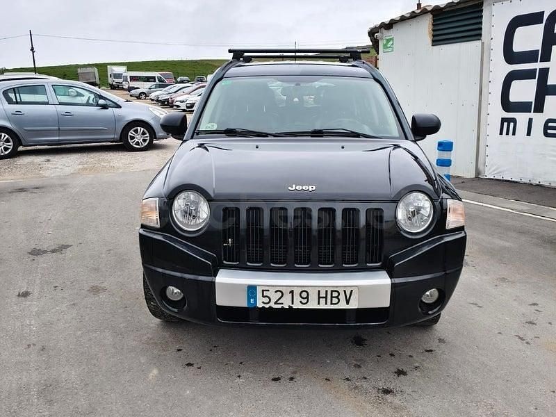 Usado Jeep Compass Limited 163 CV (119 kW) 2011 Negro SUV