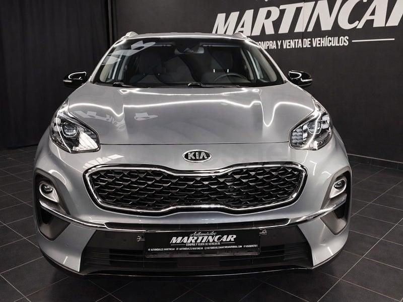 Usado Kia Sportage 136 CV (100 kW) 2021 Gris / plata SUV