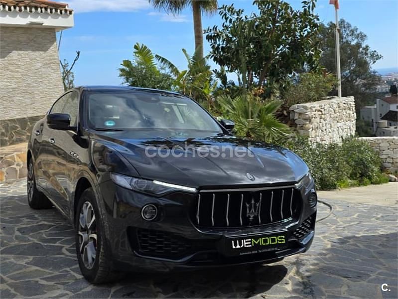Usado Maserati Levante 430 CV (316 kW) 2017 Negro SUV