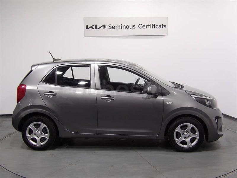 Usado Kia Picanto 63 CV (46 kW) 2024 Gris / plata Utilitario