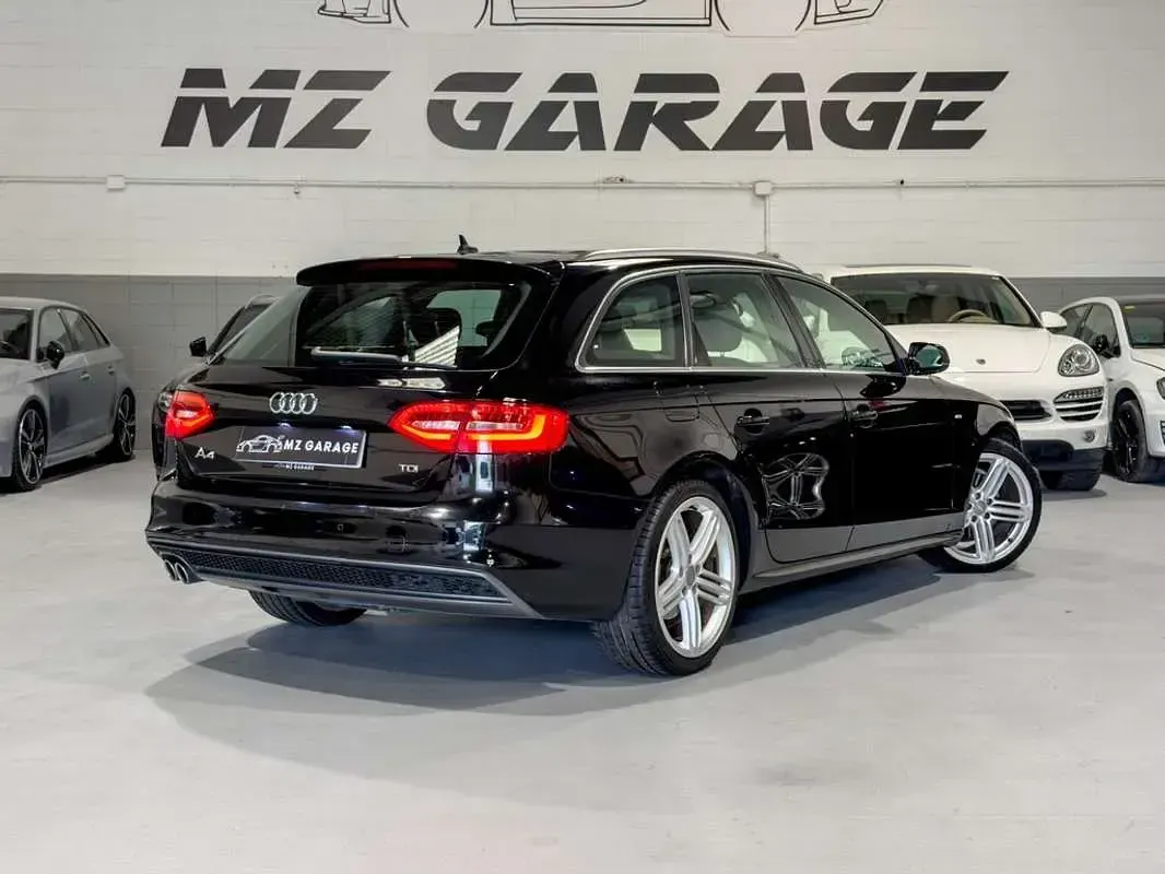 Usado Audi A4 Sport 150 CV (110 kW) 2015 Negro Familiar