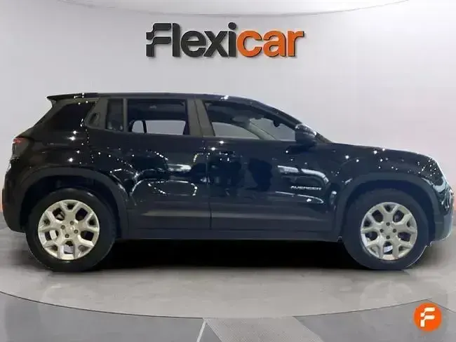 Usado Jeep Avenger Altitude 100 CV (73 kW) 2023 Negro SUV