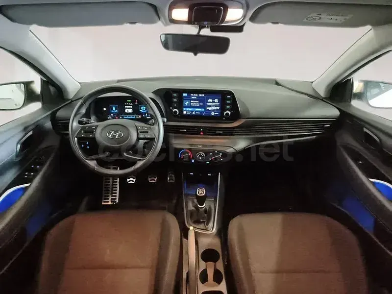 Usado Hyundai Bayon 84 CV (61 kW) 2022 Blanco SUV