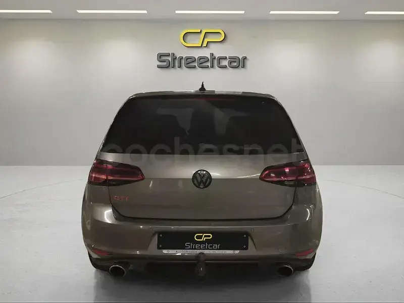 Używany VW Golf VII GTI 230 KM (169 kW) 2016 Szary Sedan/Limuzyna