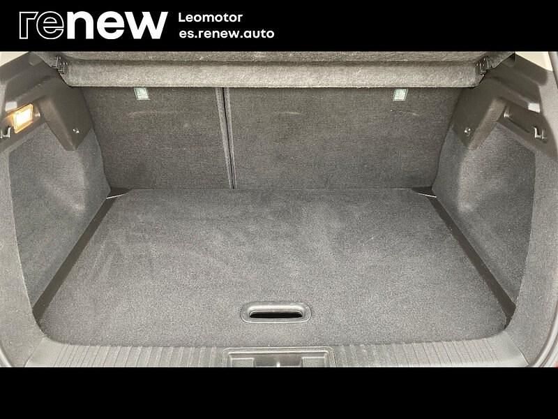 Usado Renault Captur Techno 90 CV (66 kW) 2023 Rojo SUV