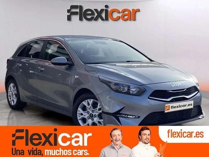 Gris Usado 2022 Kia Ceed Utilitario | 12.990 € (Super precio) - Imagen 1/4