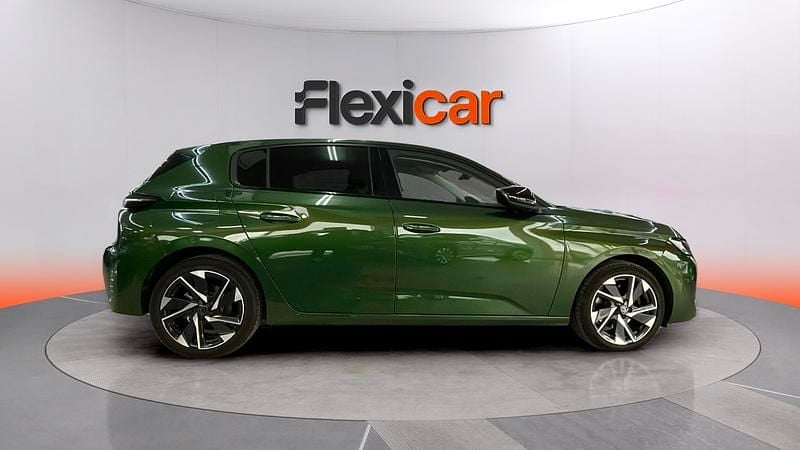 Usado Peugeot 308 Allure 131 CV (96 kW) 2022 Verde Berlina