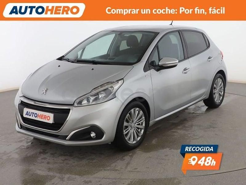 Usado Peugeot 208 Style 100 CV (73 kW) 2017 Gris Utilitario