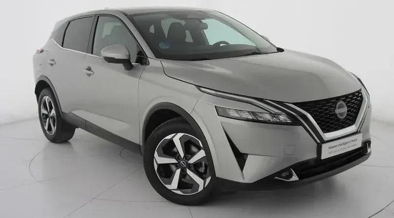 Usado Nissan Qashqai N-Connecta 140 CV (102 kW) 2024 Plata diamante SUV