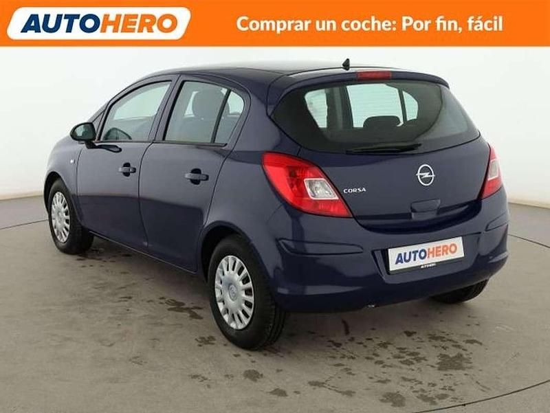 Usado Opel Corsa Expression 75 CV (55 kW) 2014 Azul Utilitario