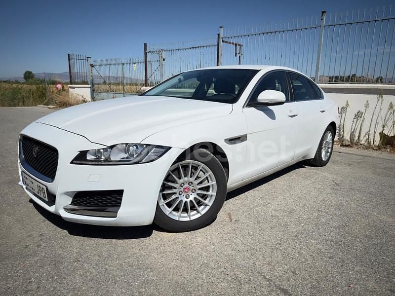 Blanco Usado 2016 Jaguar XF Pure Berlina | 12.750 € (Buen precio) - Imagen 1/4